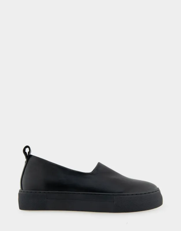 Blakely *FINAL SALE* sold by AEROSOLES