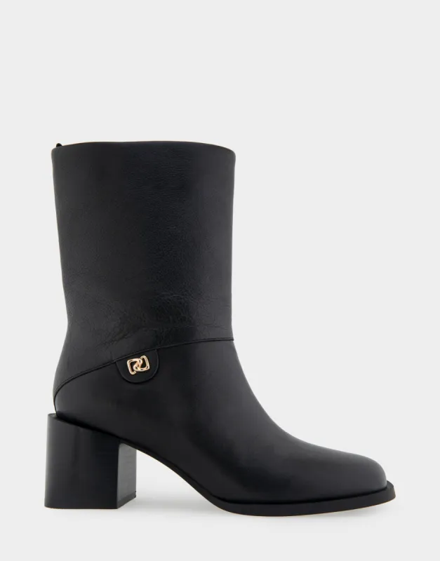 Oro *FINAL SALE* made by AEROSOLES