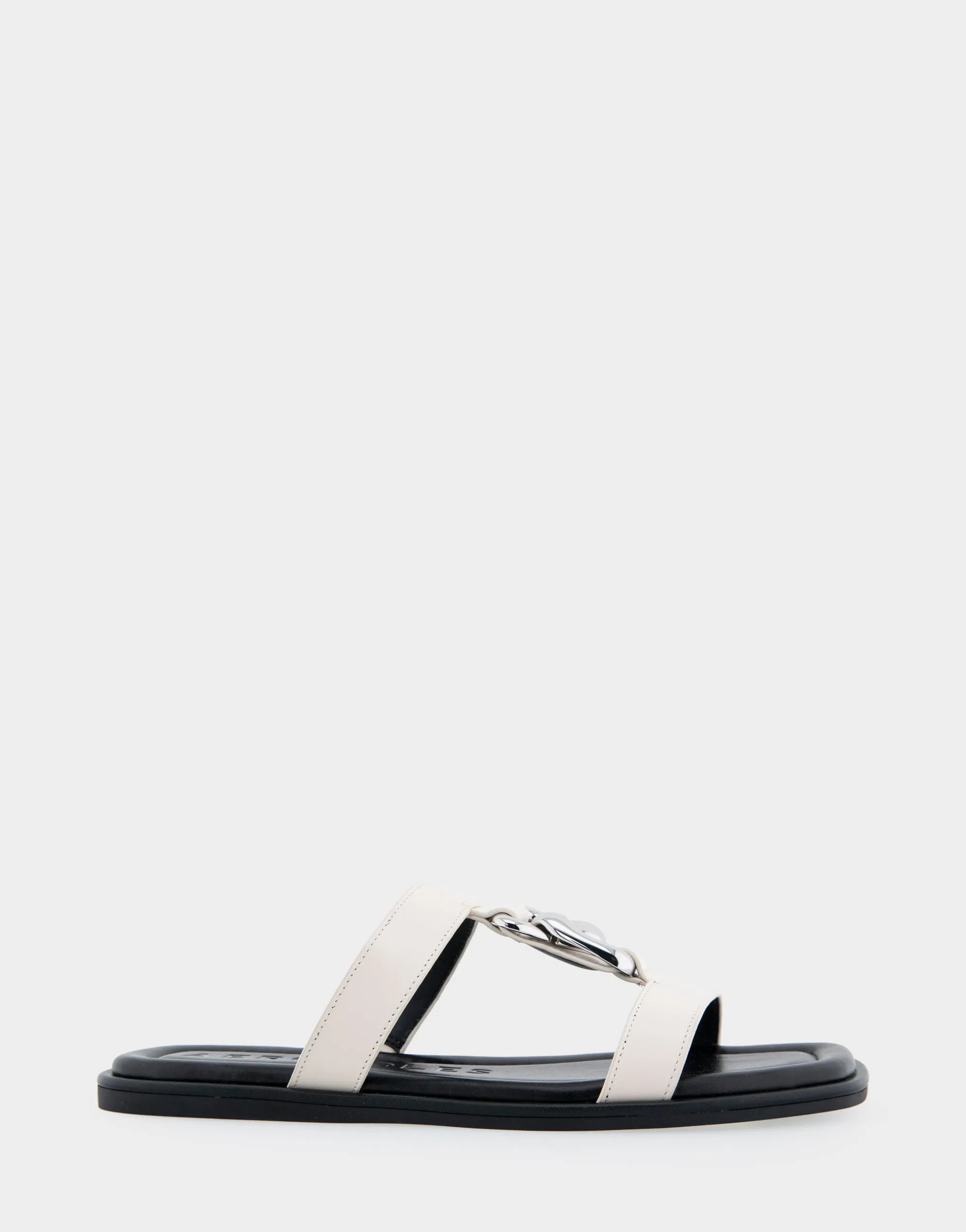 Boston sold by AEROSOLES