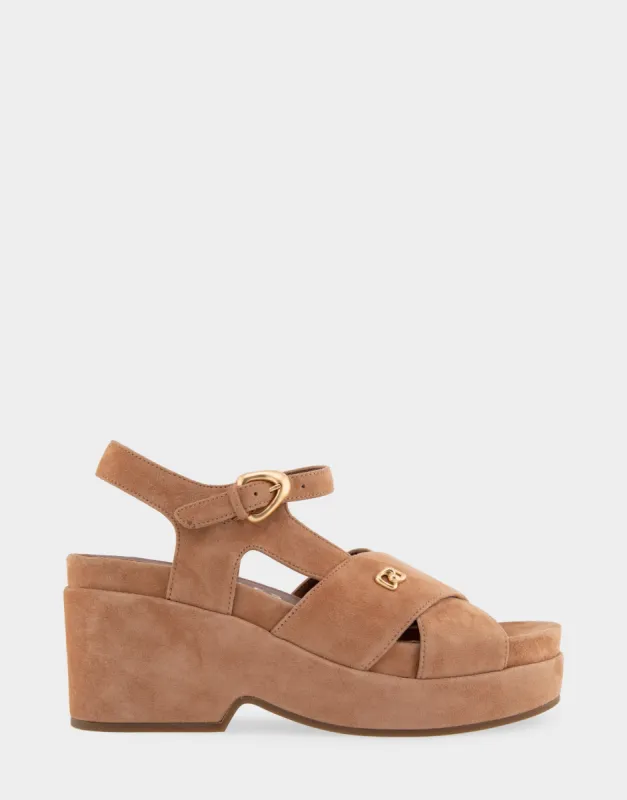 Cora sold by AEROSOLES