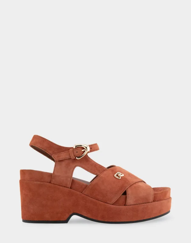 Cora sold by AEROSOLES