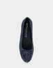 Novia sold by AEROSOLES