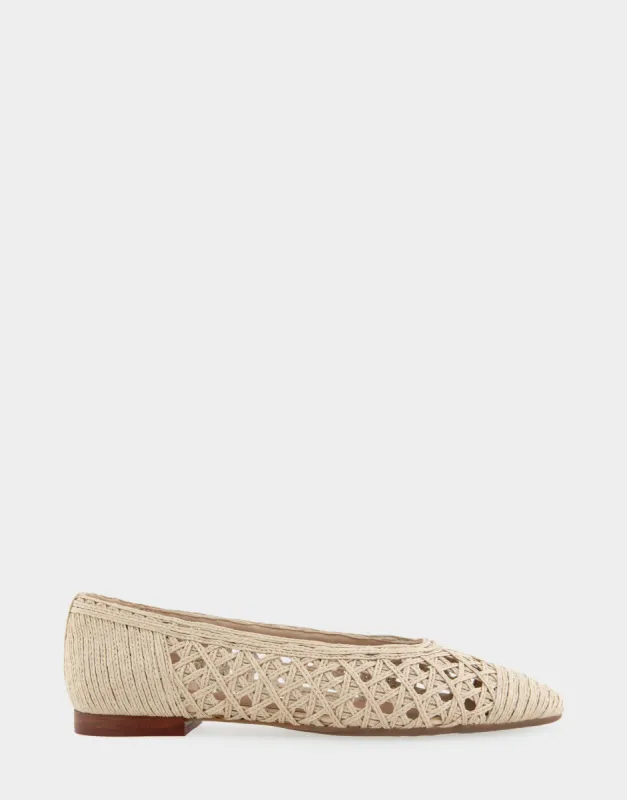 Arno Raffia sold by AEROSOLES