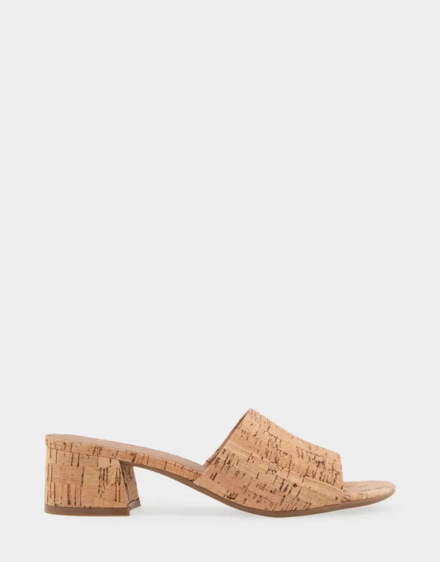 Como sold by AEROSOLES