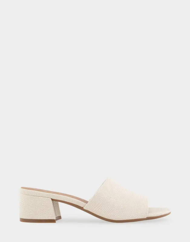 Como sold by AEROSOLES