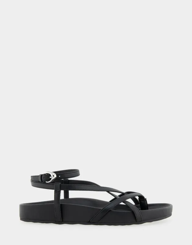 Leera sold by AEROSOLES