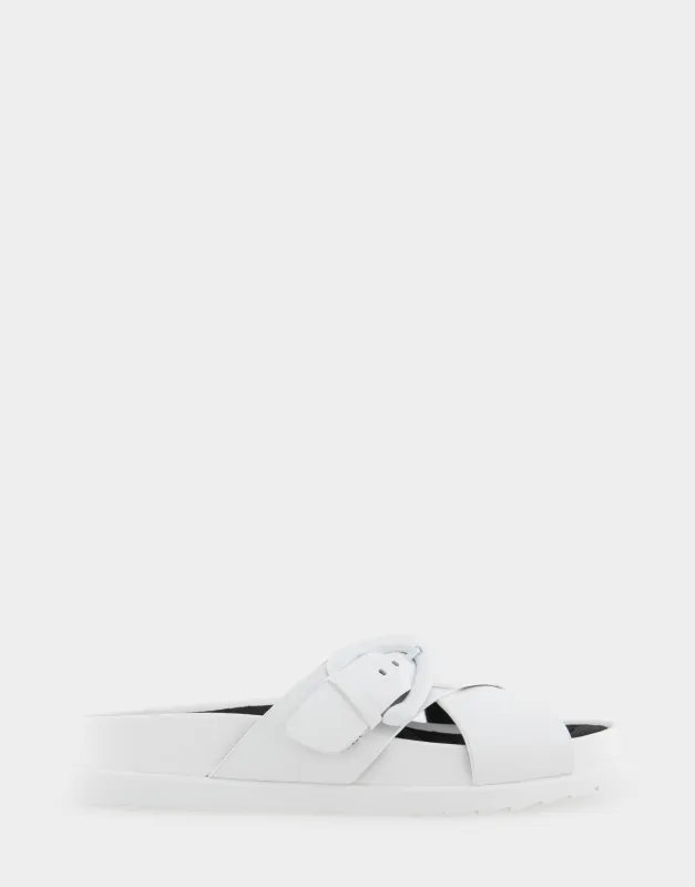 Lago *Final Sale* sold by AEROSOLES