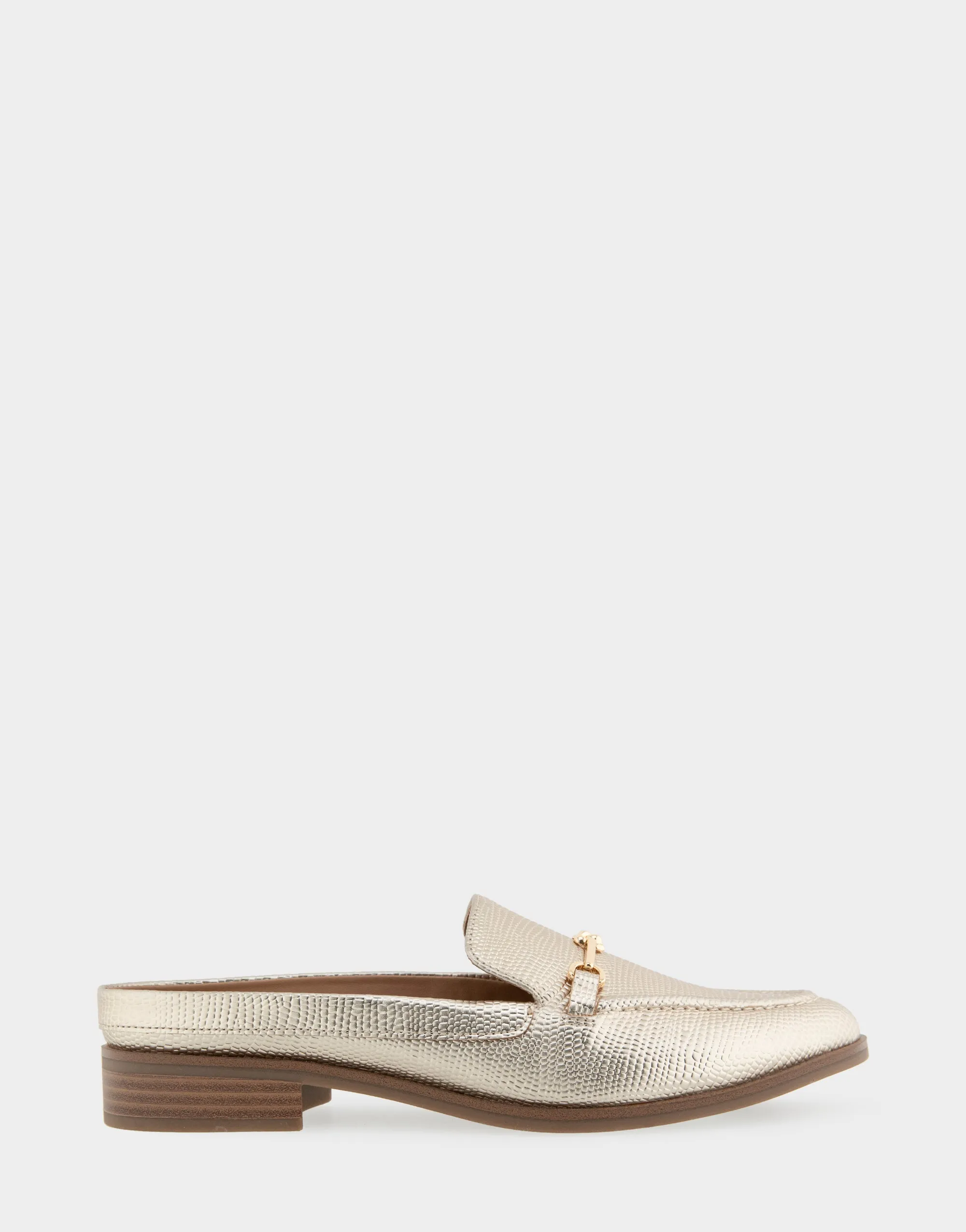 Erik sold by AEROSOLES