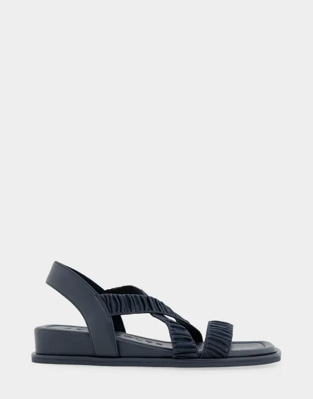 Bora sold by AEROSOLES