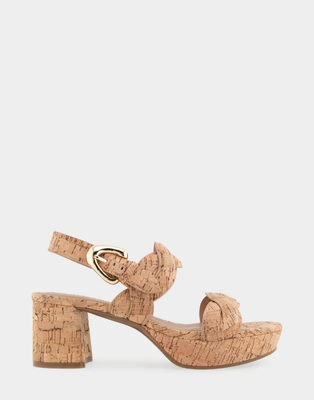 Camea sold by AEROSOLES