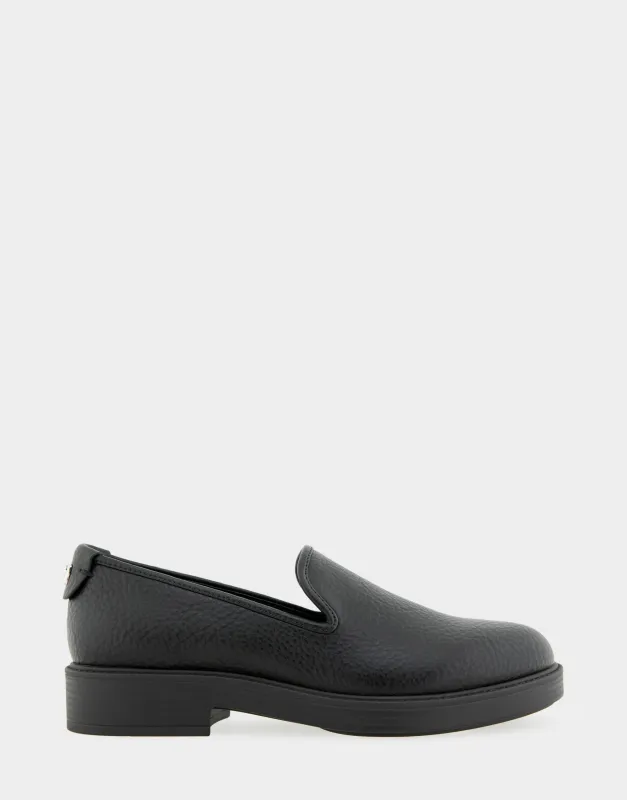 Poisy sold by AEROSOLES