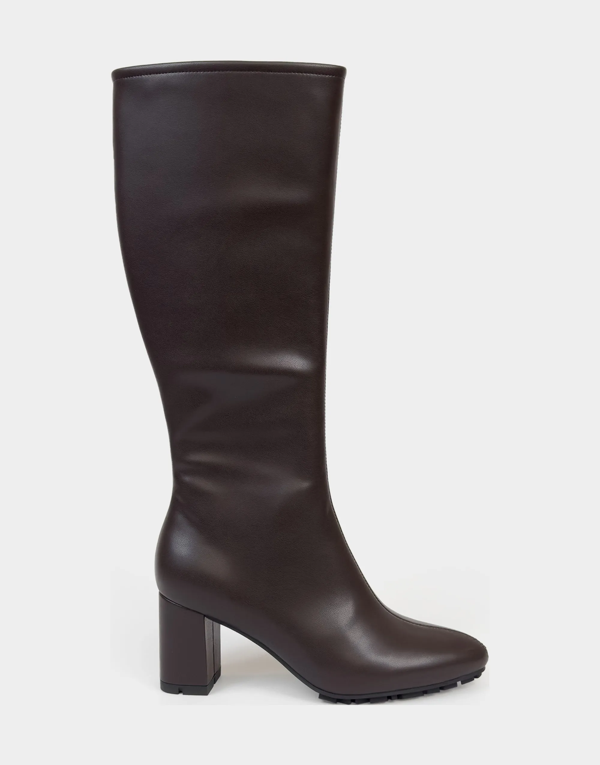 Brynn sold by AEROSOLES