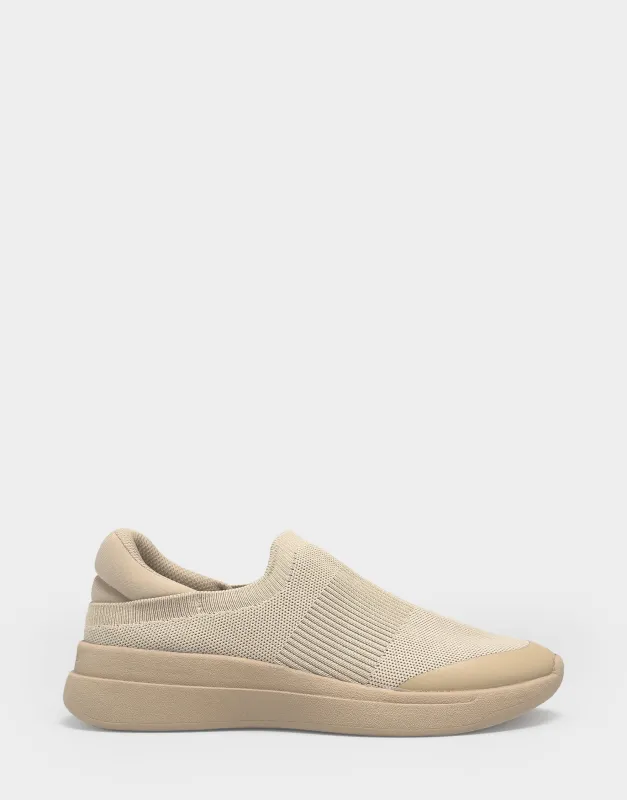 Falena sold by AEROSOLES