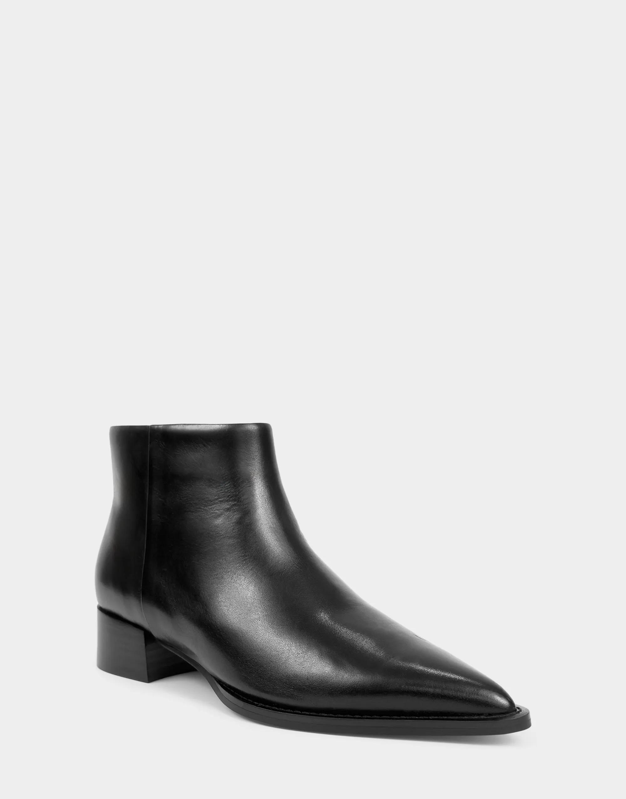 Montana sold by AEROSOLES product image thumbnail 2