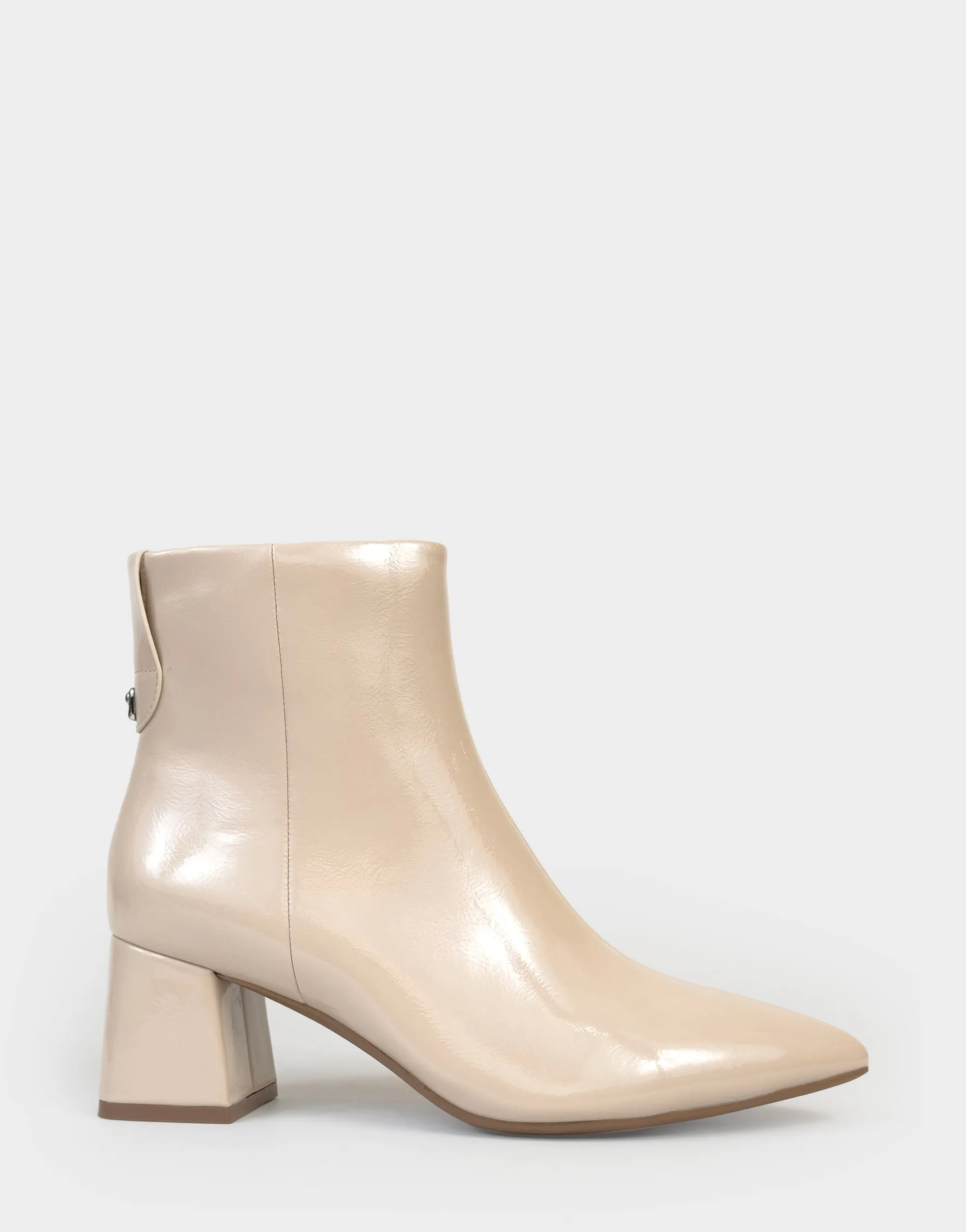 Enoch sold by AEROSOLES