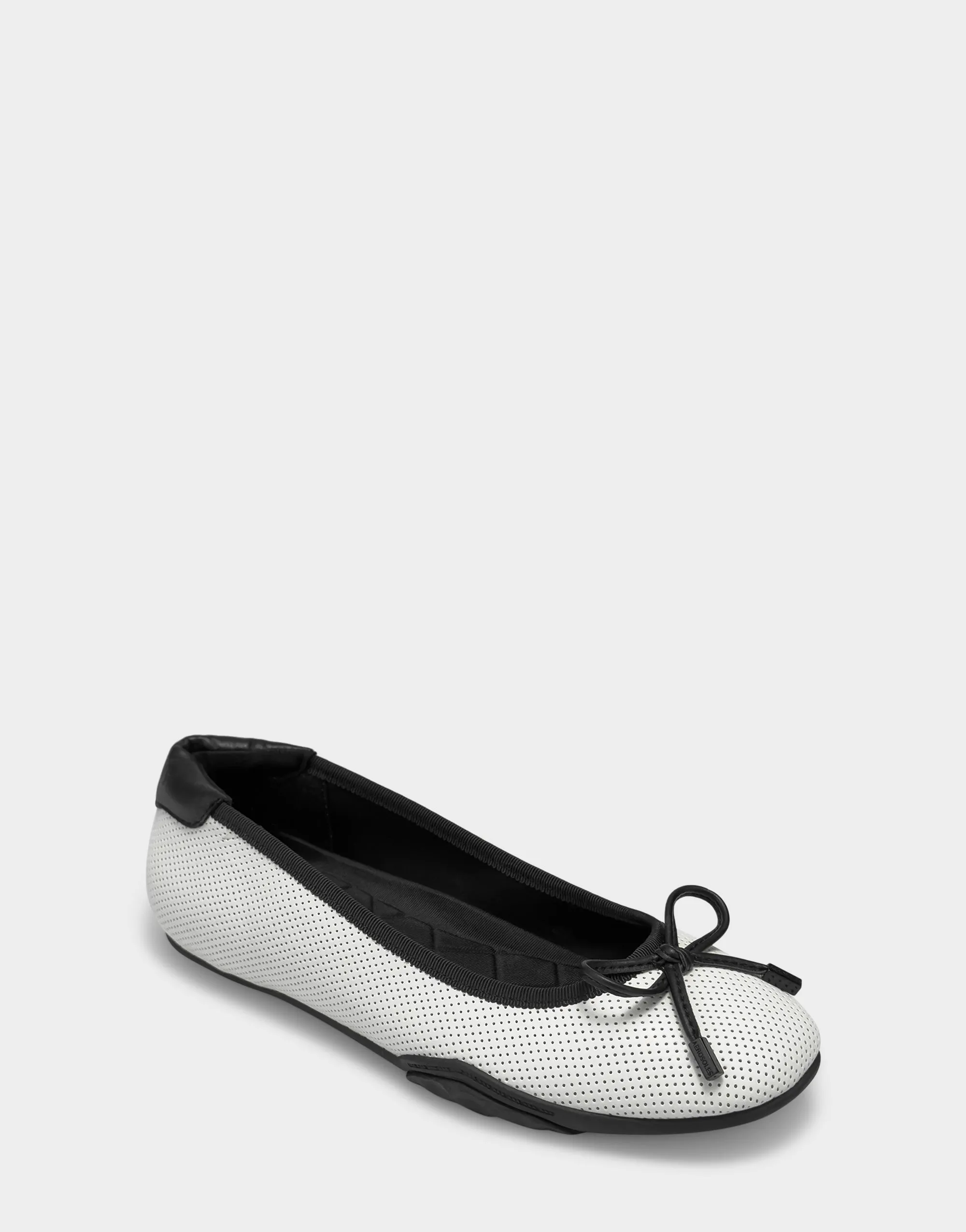 Onyx sold by AEROSOLES product image thumbnail 2