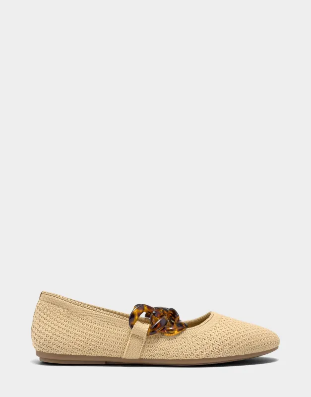 Alanisette sold by AEROSOLES