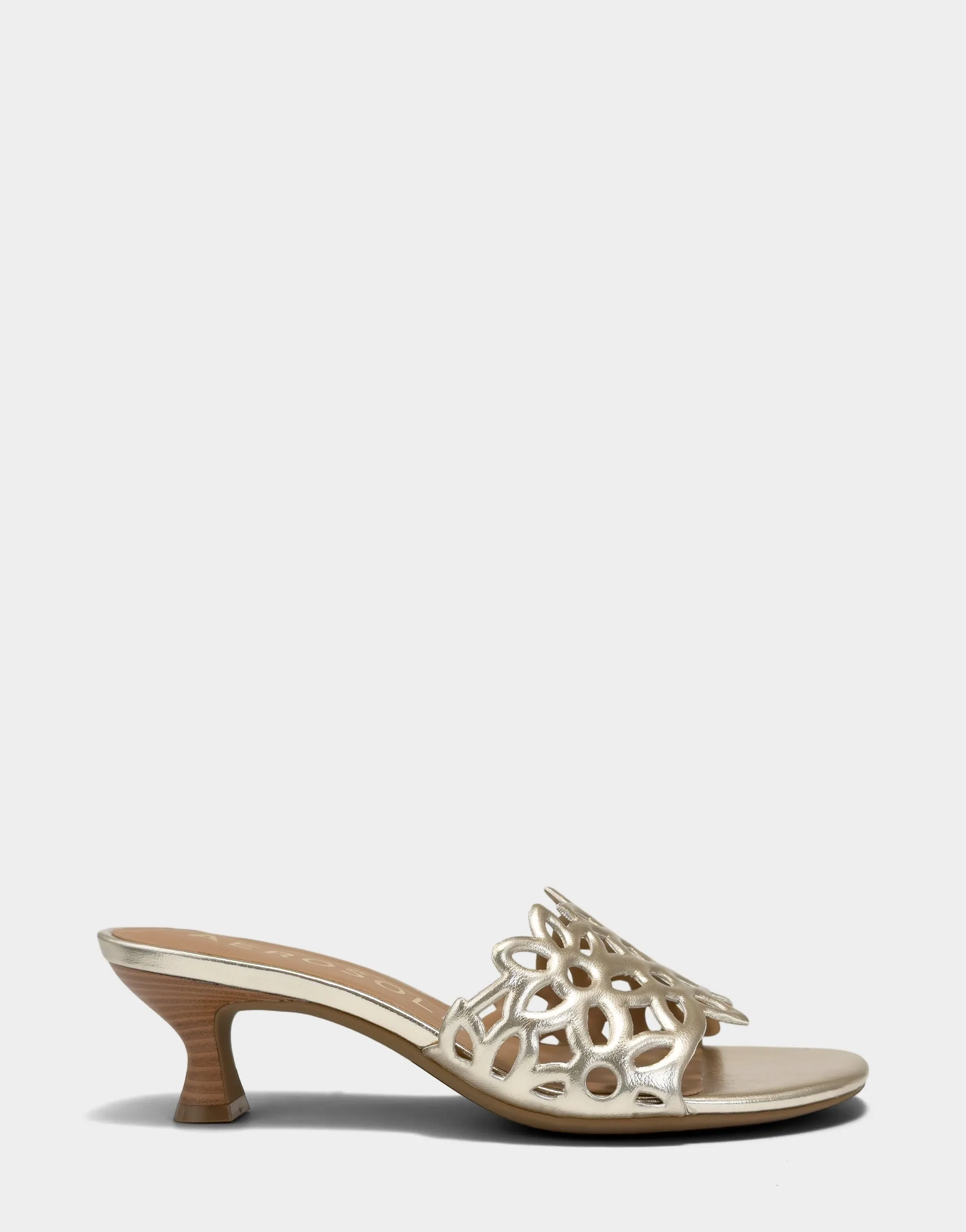 Kirah sold by AEROSOLES