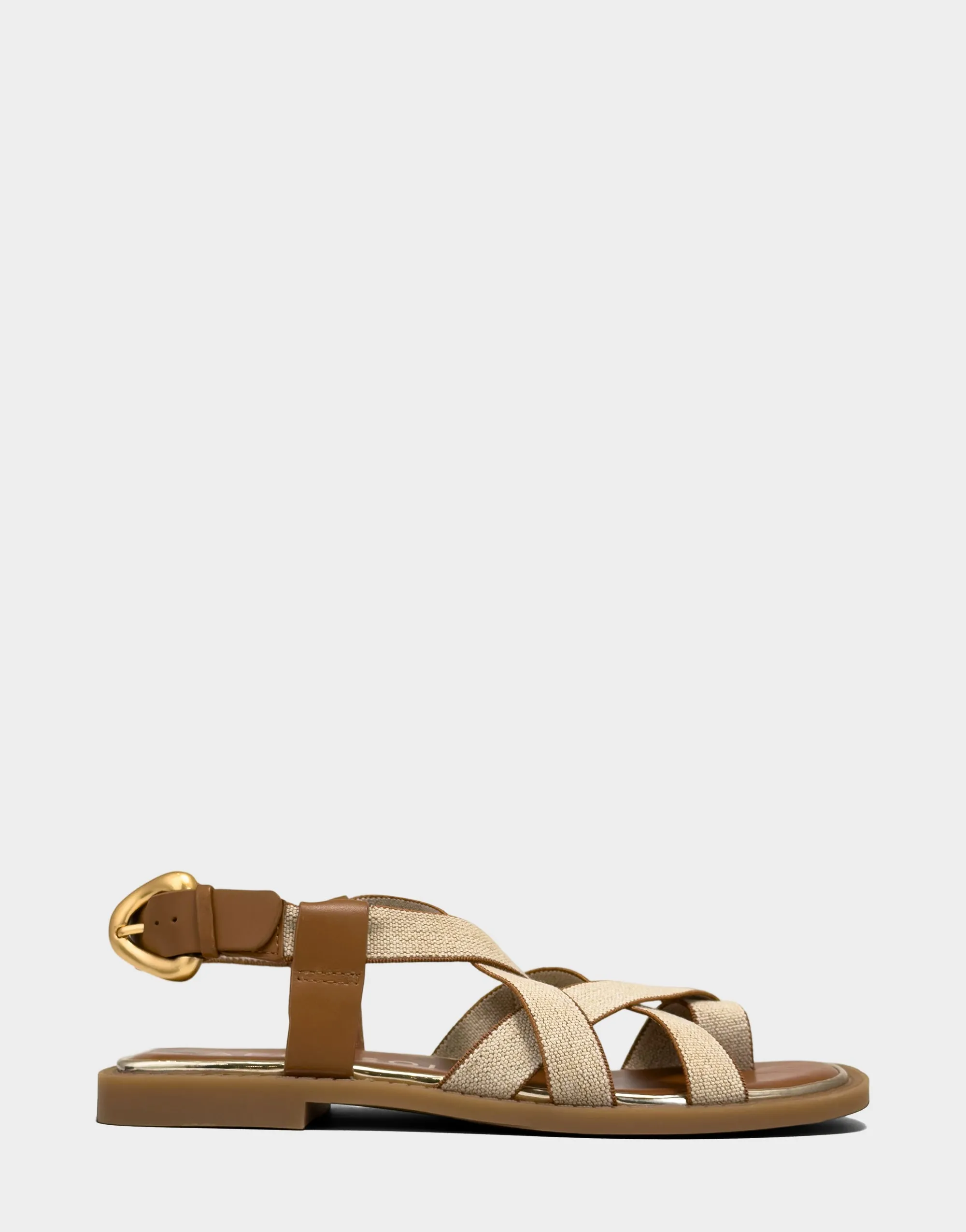 Cargo sold by AEROSOLES