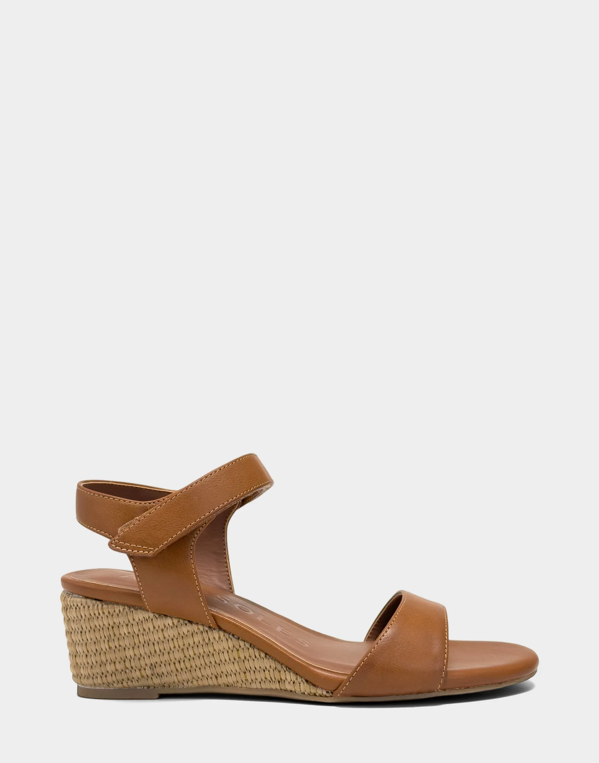 Wel sold by AEROSOLES