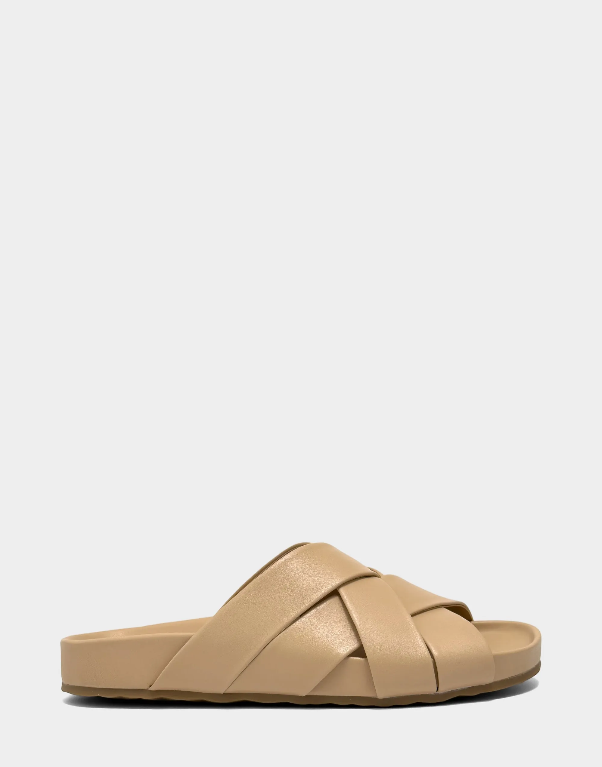 Lecco sold by AEROSOLES