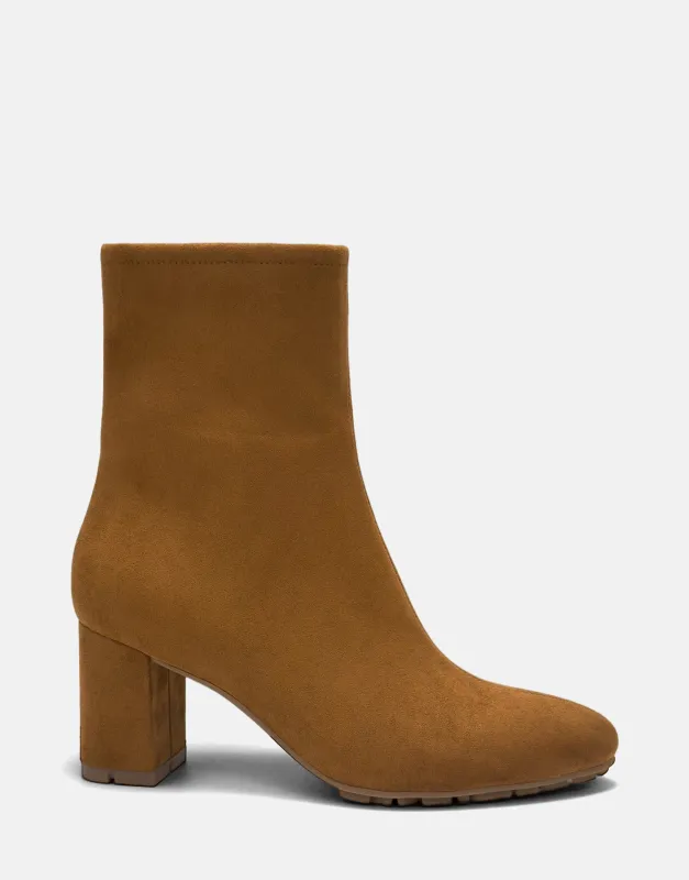 Baylor made by AEROSOLES