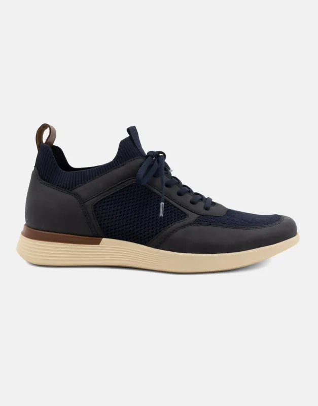 Charles made by AEROSOLES