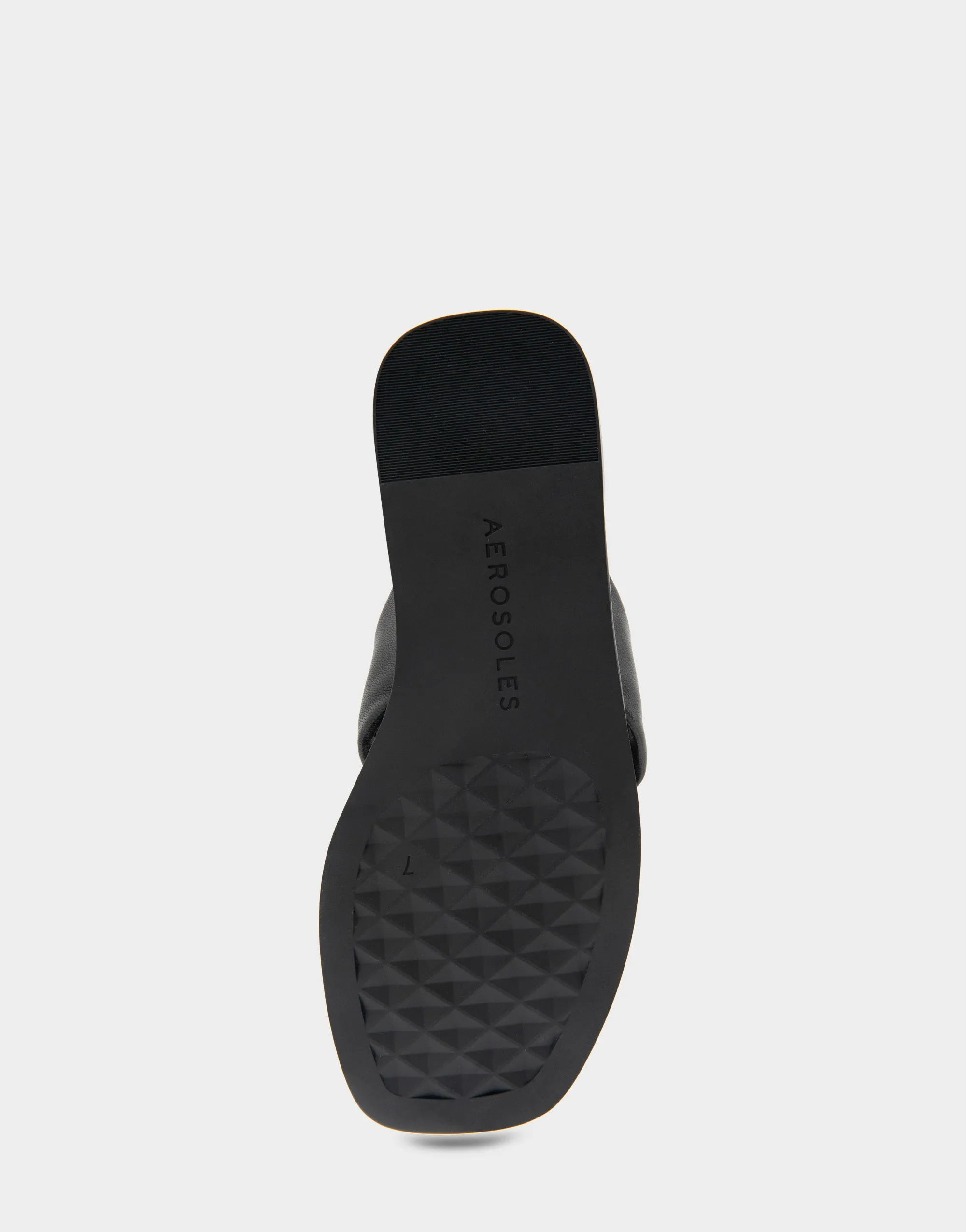 Bond sold by AEROSOLES product image thumbnail 4