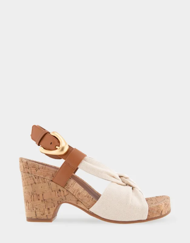 Miki sold by AEROSOLES