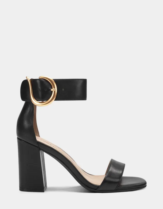 Landon sold by AEROSOLES