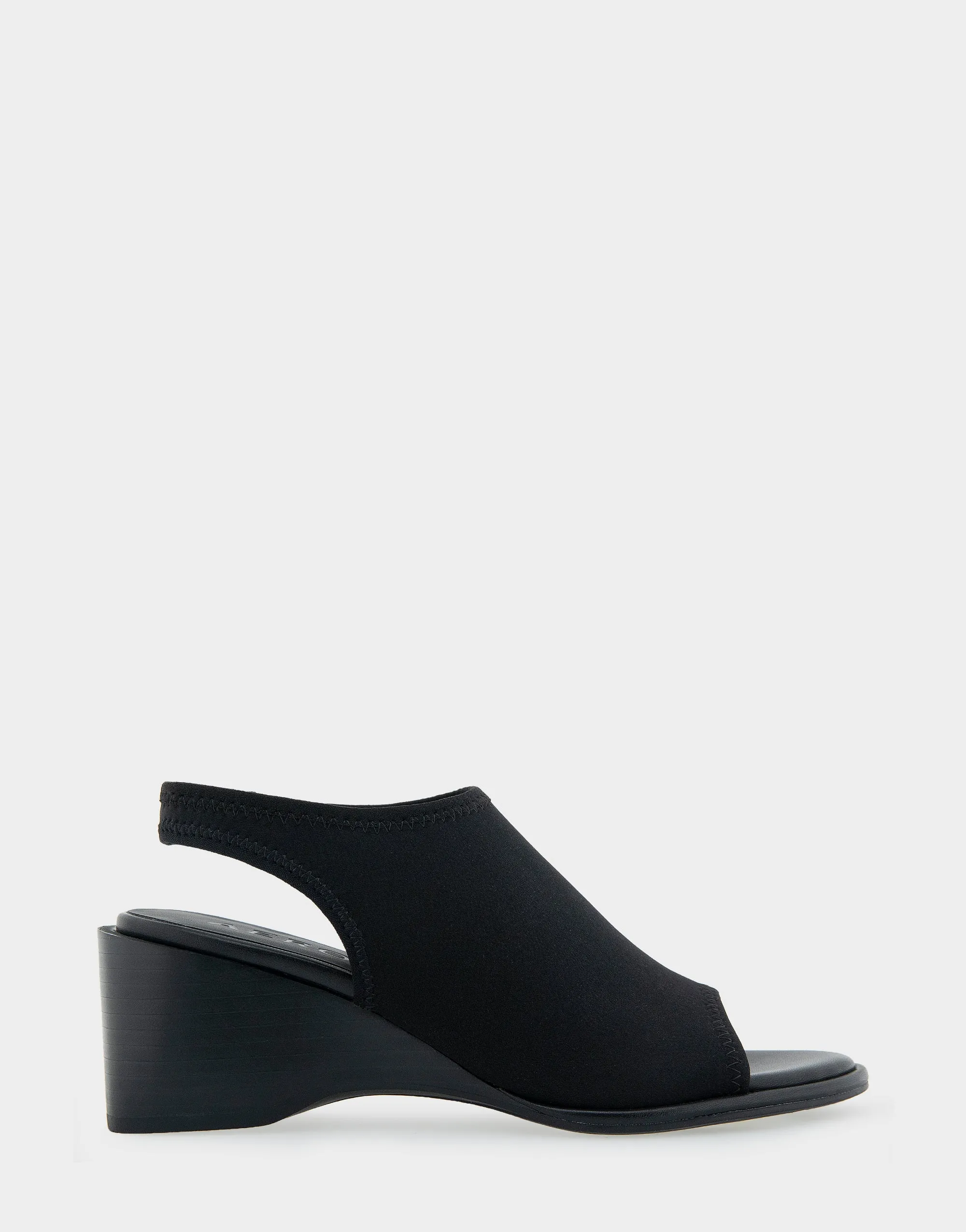 Nuri sold by AEROSOLES