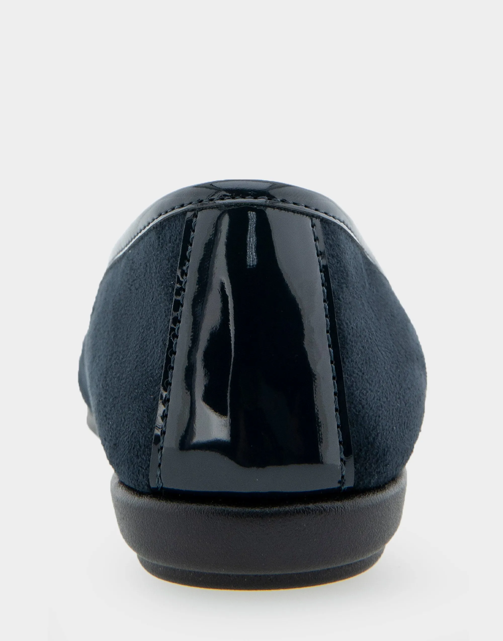 Big Bet sold by AEROSOLES product image thumbnail 5