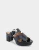 Collin sold by AEROSOLES
