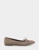 Doran sold by AEROSOLES