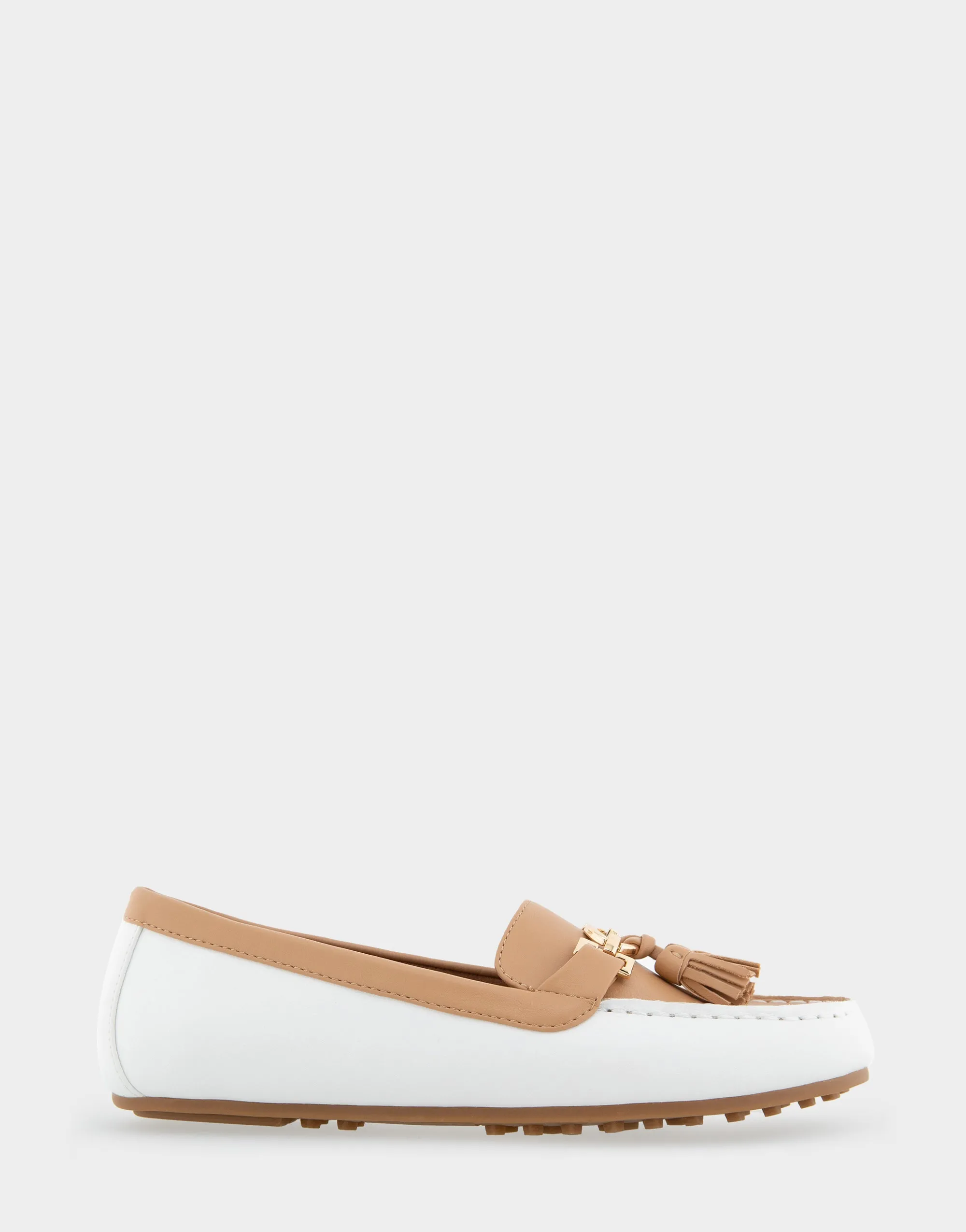 Deanna sold by AEROSOLES