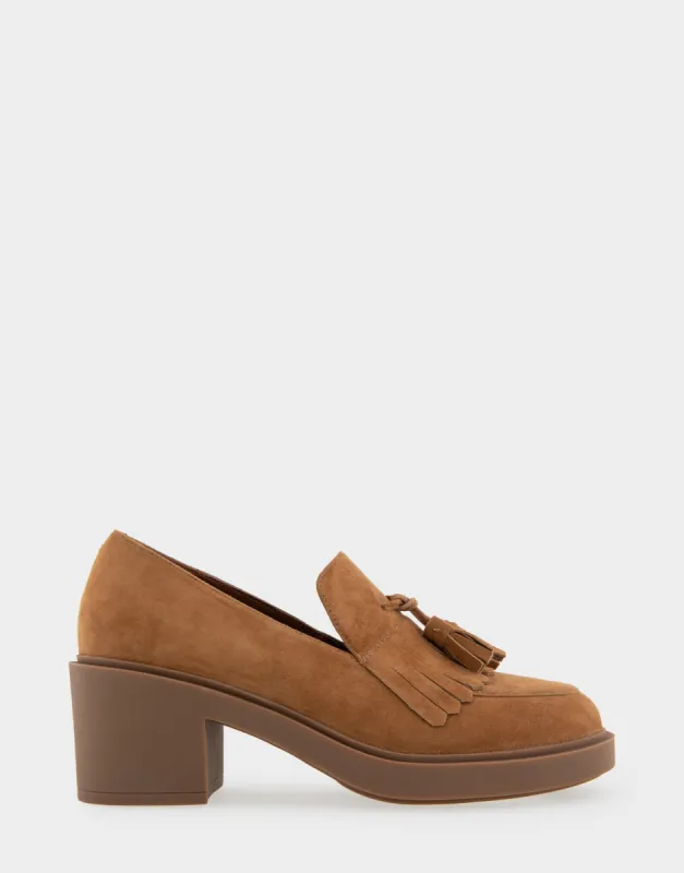 Gibes sold by AEROSOLES