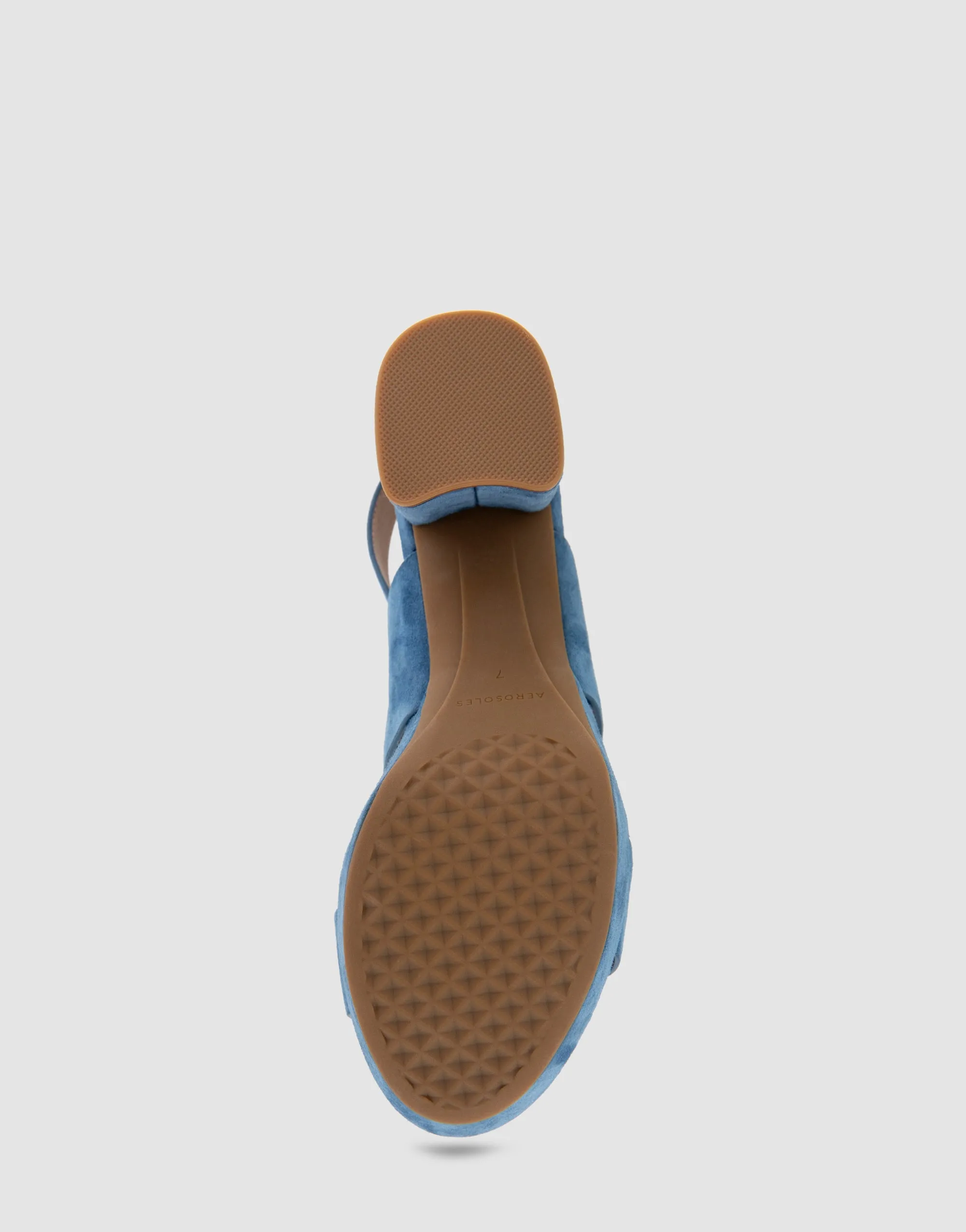 Camera sold by AEROSOLES product image thumbnail 5