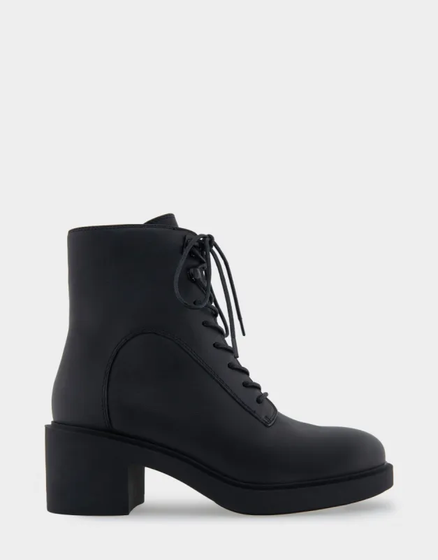 Geger sold by AEROSOLES
