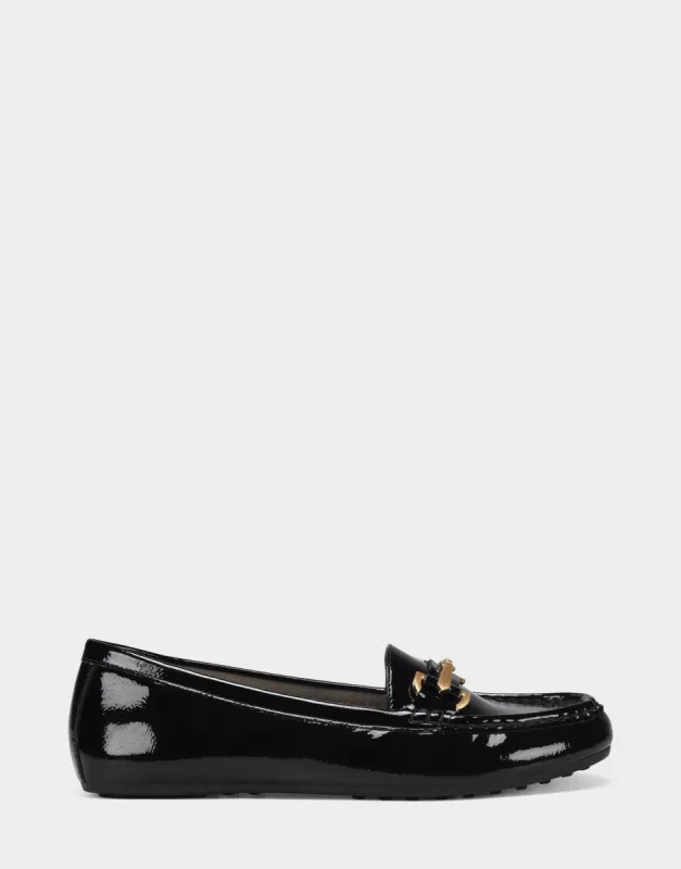 Day Drive sold by AEROSOLES