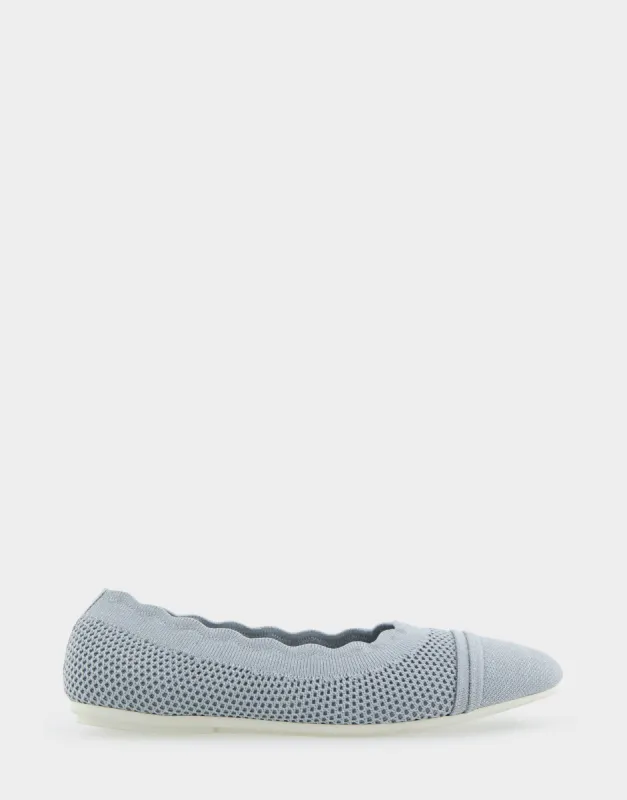 Anita sold by AEROSOLES