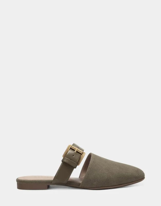 Ibiza sold by AEROSOLES