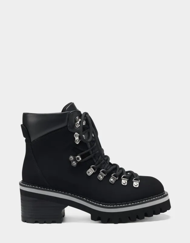 Skylar sold by AEROSOLES