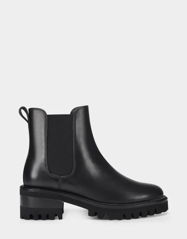 Ronn made by AEROSOLES