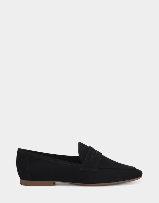 Hour sold by AEROSOLES