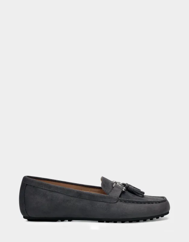 Deanna sold by AEROSOLES