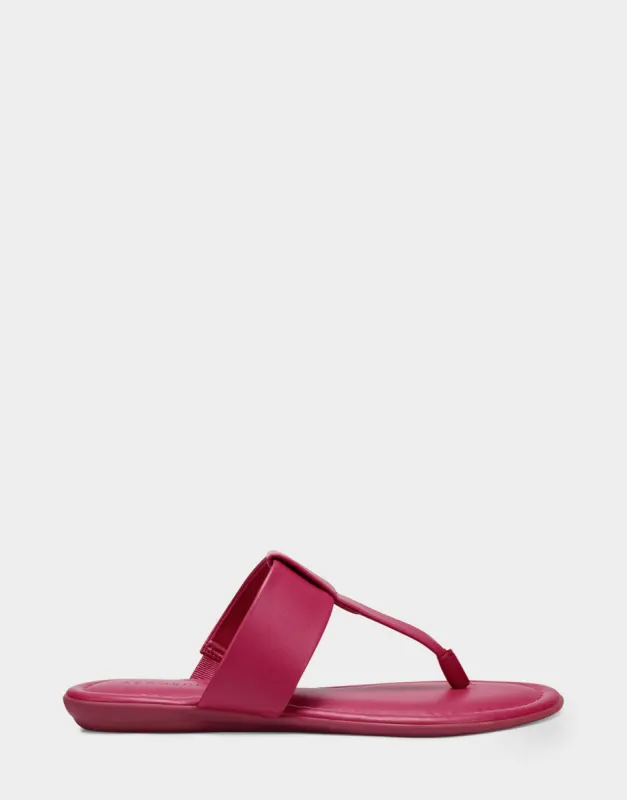 Catty sold by AEROSOLES