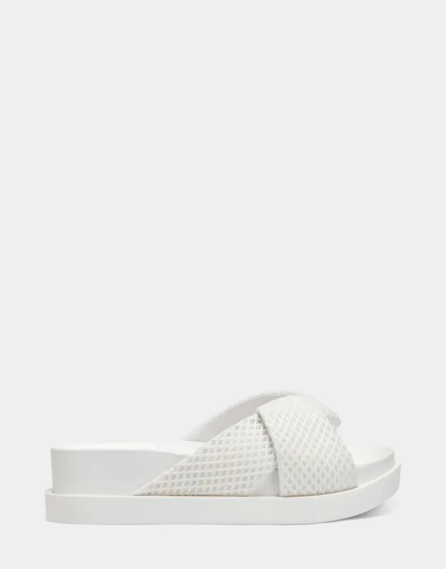 Baily sold by AEROSOLES