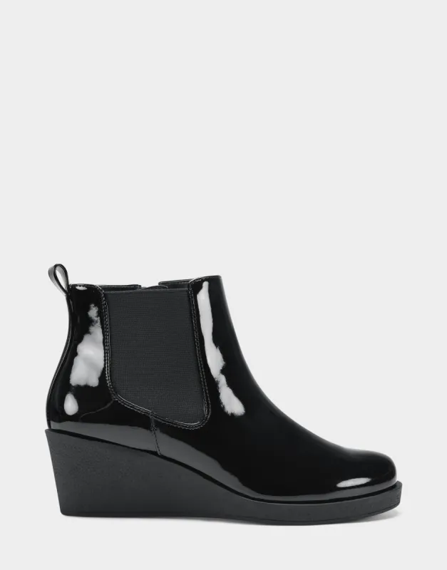 Brandi sold by AEROSOLES