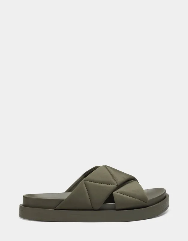 Linney sold by AEROSOLES