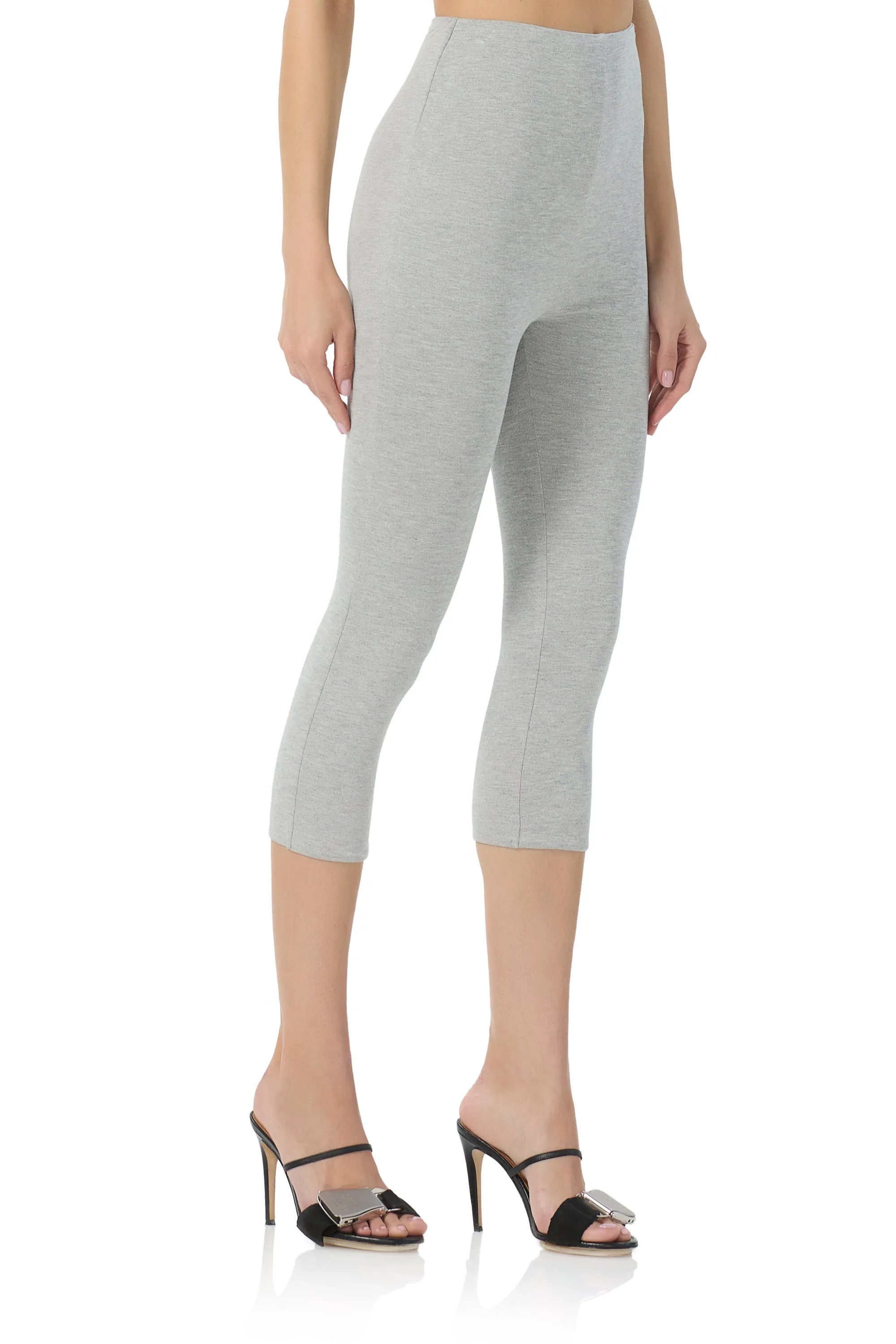 Ettie Capri Legging - Heather Grey sold by AFRM product image thumbnail 3